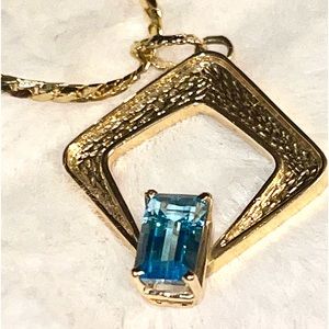 Vintage Gold Glass Topaz Triangular Pendant Necklace - RARE FIND